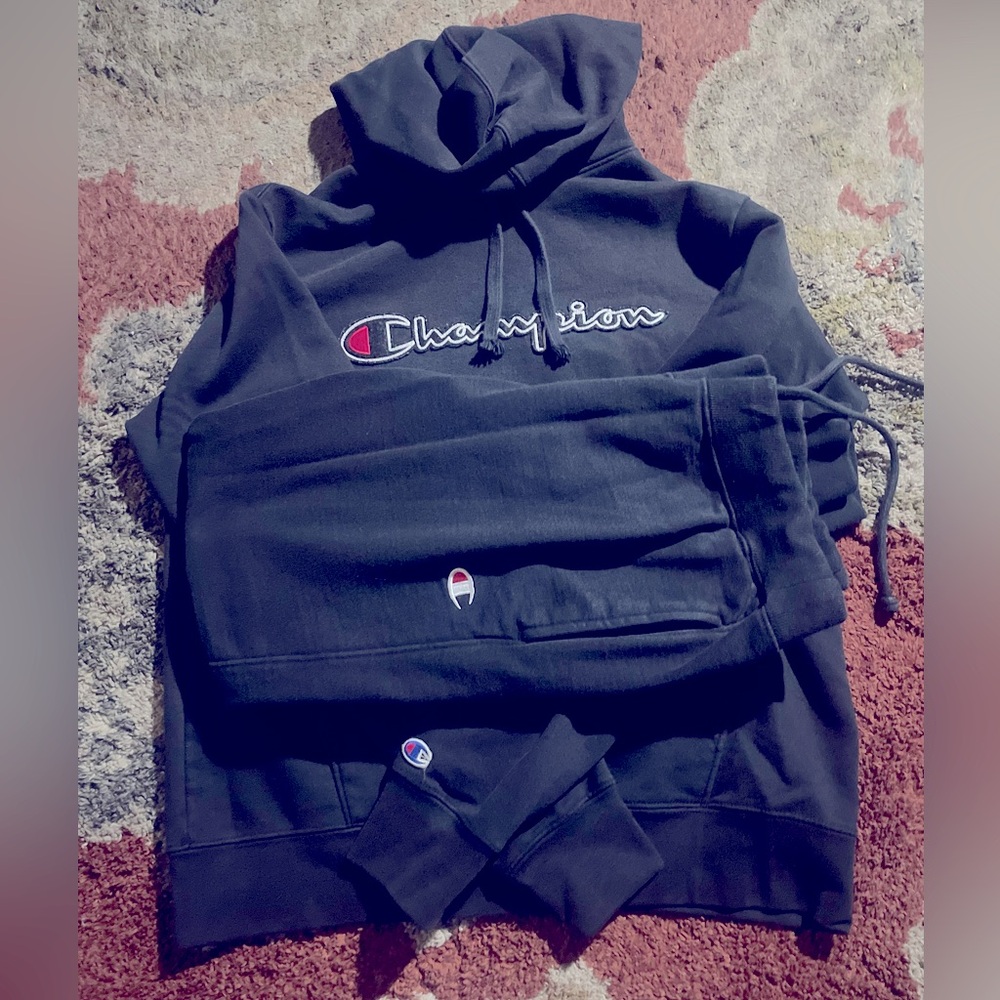 Champion Sweatsuit | Top and Bottom | Size: M